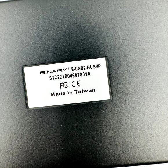 Binary 4 Port USB 2.0 Powered Hub B-USB2-HUB4P Plug N Play Compatible - Picture 11 of 12